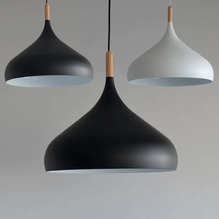 Stylish Leisure Chandelier Lighting for Cafes, Barber Shops & Bars