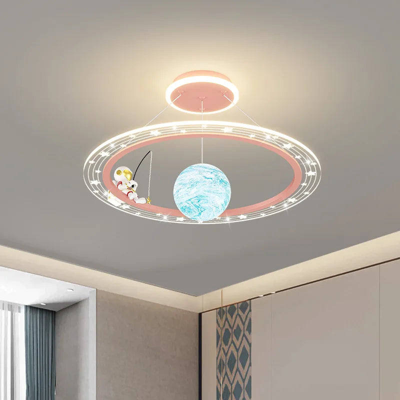 Stylish & Fun Astronaut Pendant Lamp Perfect for Space Themed Bedrooms
