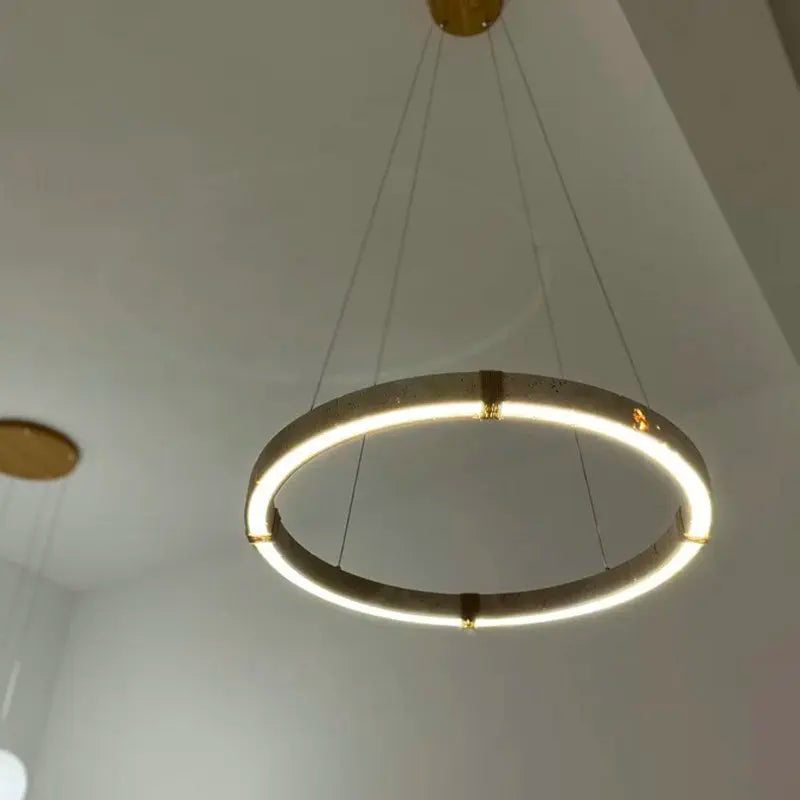 Retro Chandelier Light Perfect for Living & Dining Spaces