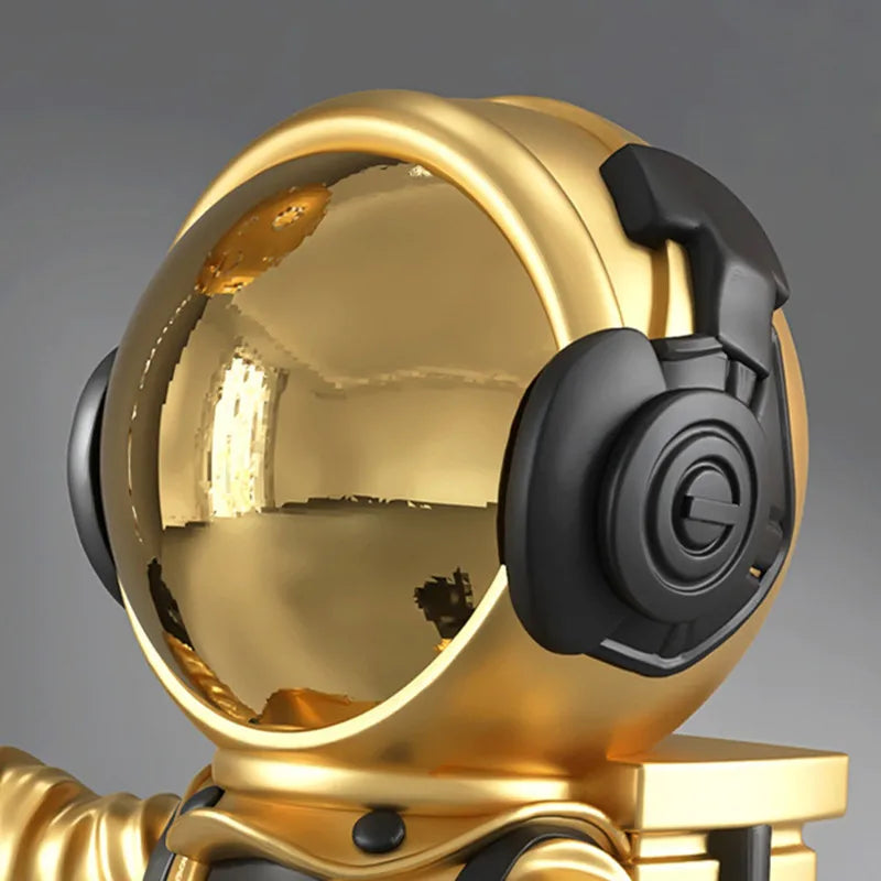 Balloon Astronaut Resin Decor for Home and Office