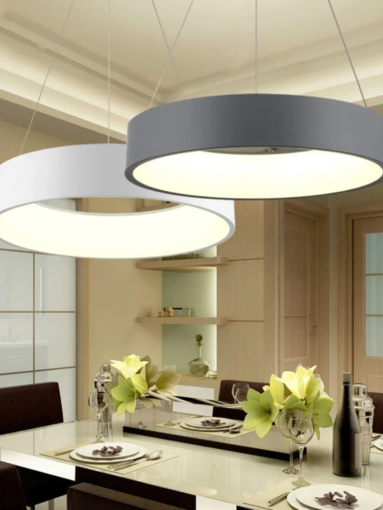 Sleek & Fashionable LED Bar Table Chandelier Perfect for Any Modern Space
