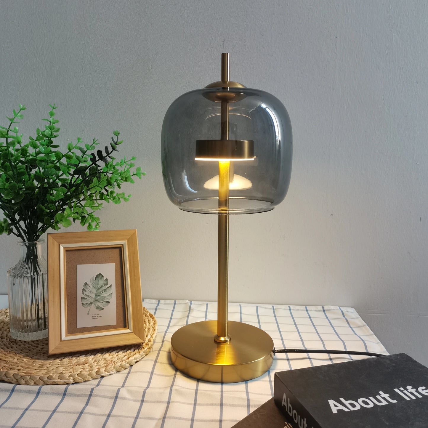 Luxury Modern LED Desk Lamps for Home Decor