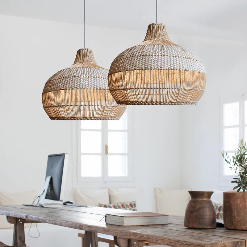 Simple & Stylish Japanese Rattan Pendant – Perfect for Living Rooms & Dining Tables
