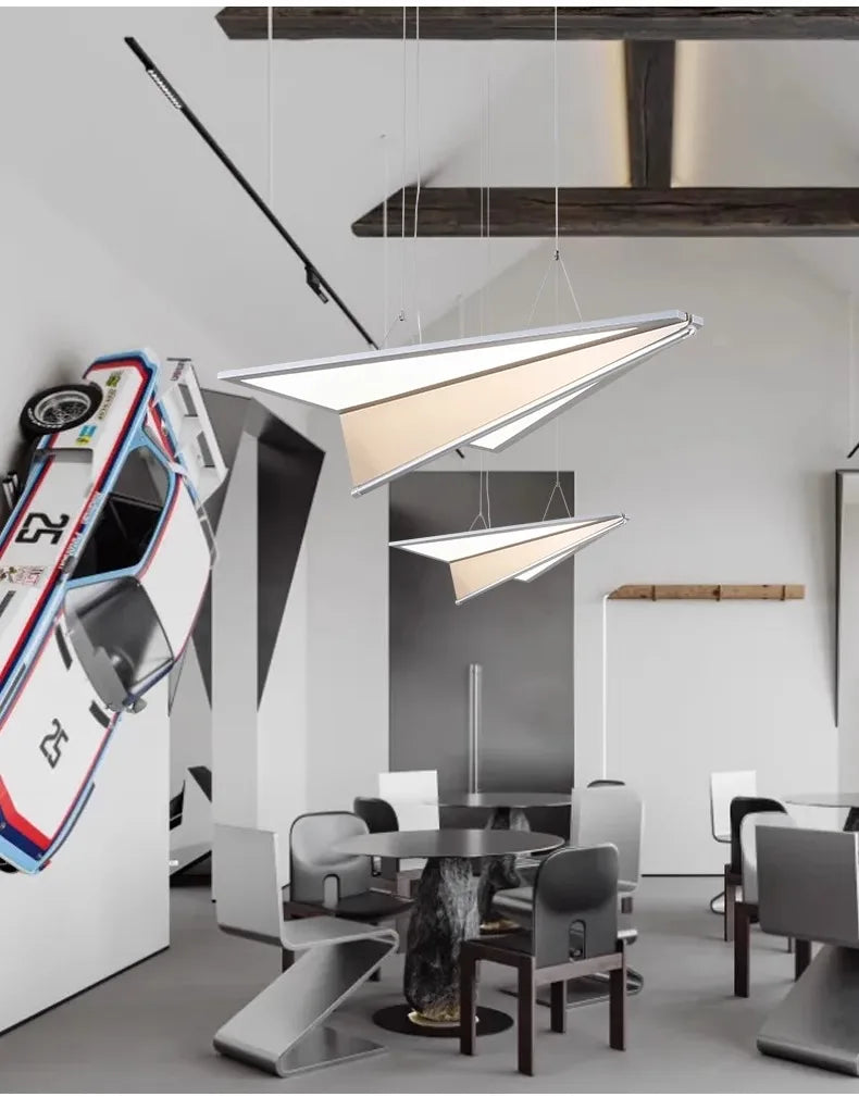 Trendy Airplane Chandelier for Hotel, Restaurant & Office Spaces