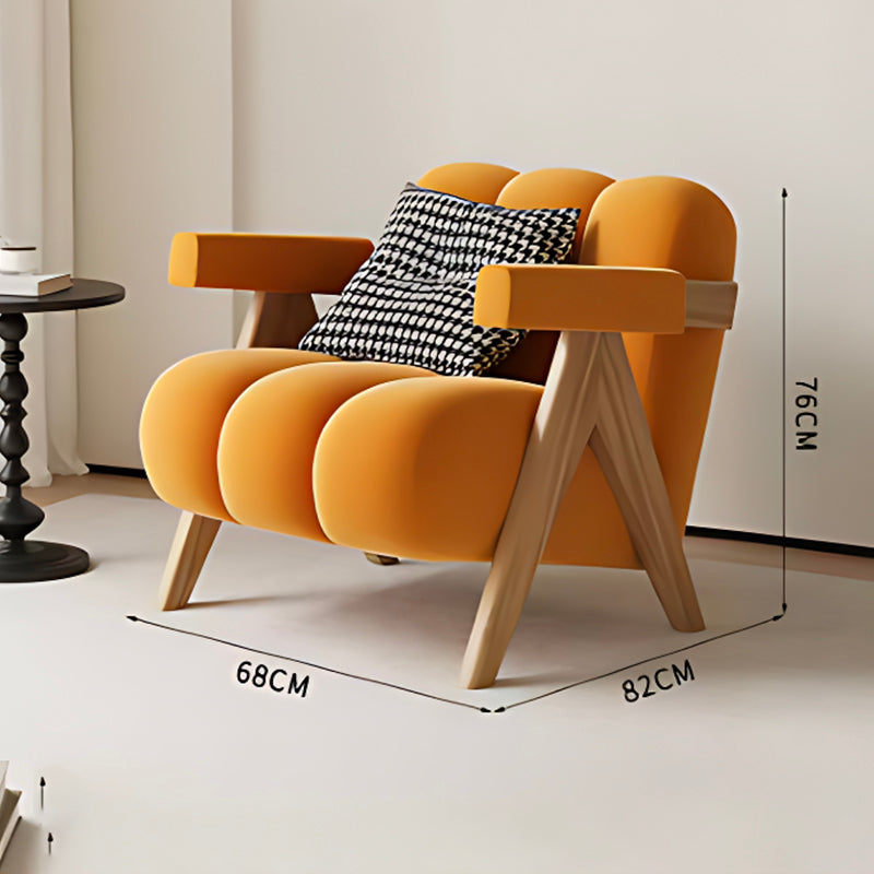 Scandinavian Luxury Lounge Chair – Black Leather Armchair with Wooden Legs for Modern Décor