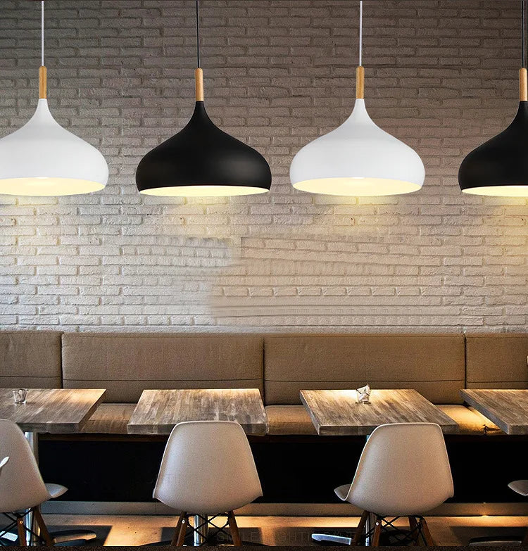 Stylish Leisure Chandelier Lighting for Cafes, Barber Shops & Bars