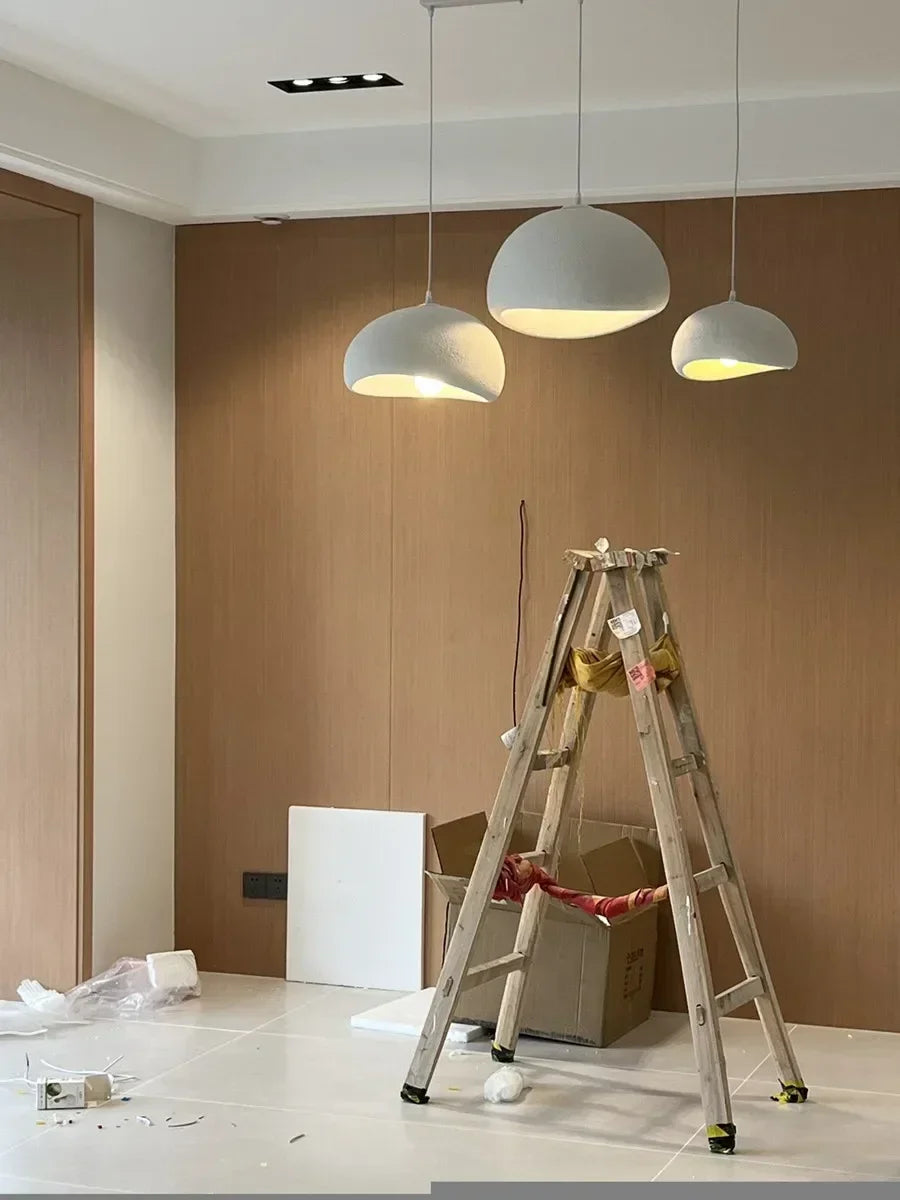 Sculpting Light Pendant Chandeliers for Peerless Home Ambience
