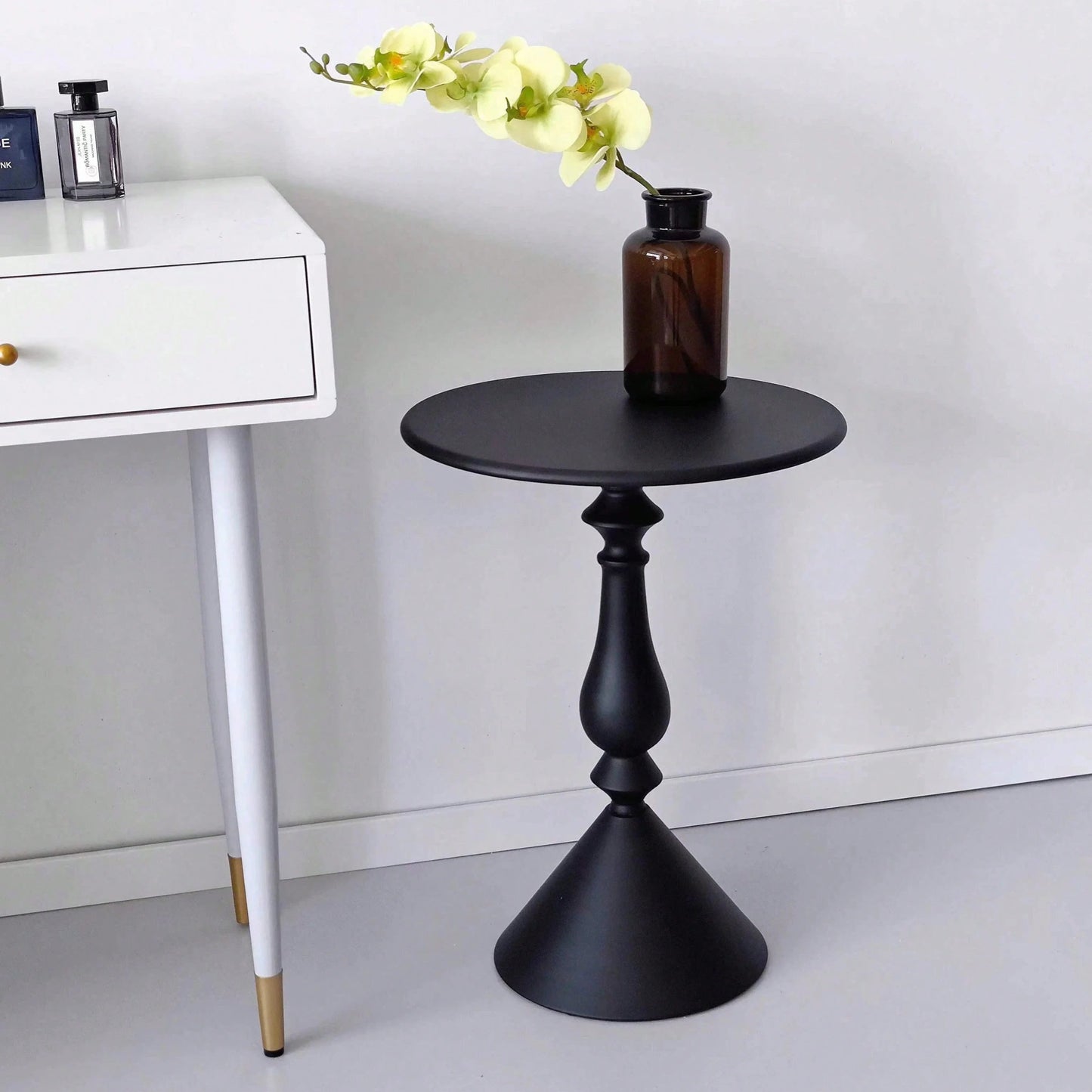 Nordic Round Coffee Table for Living Room & Bedroom