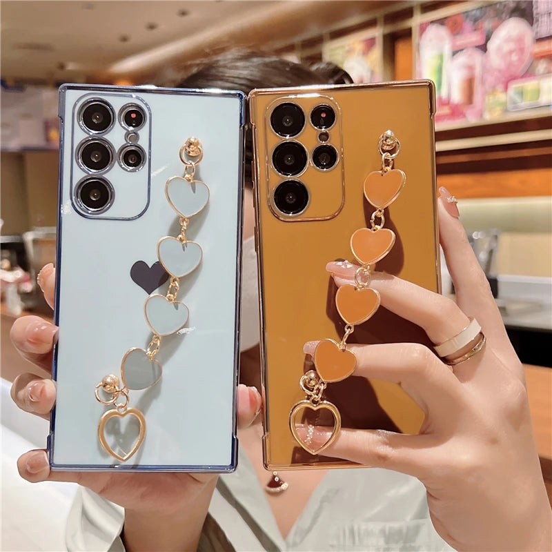 Chic Plating Silicone Love Heart Bracelet Case for Samsung Galaxy S24, S23, S22, S21 Ultra Plus & A Series – Soft and Stylish 5G Covers!