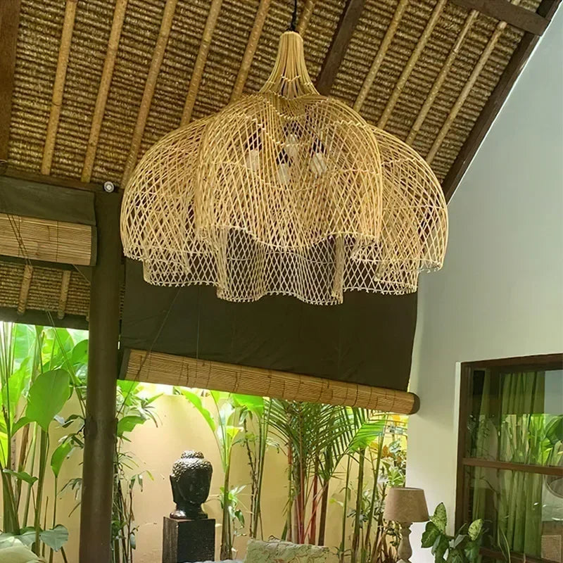 Luxury Rattan Chandelier – Japanese Retro Style Pendant Lighting for Living Rooms