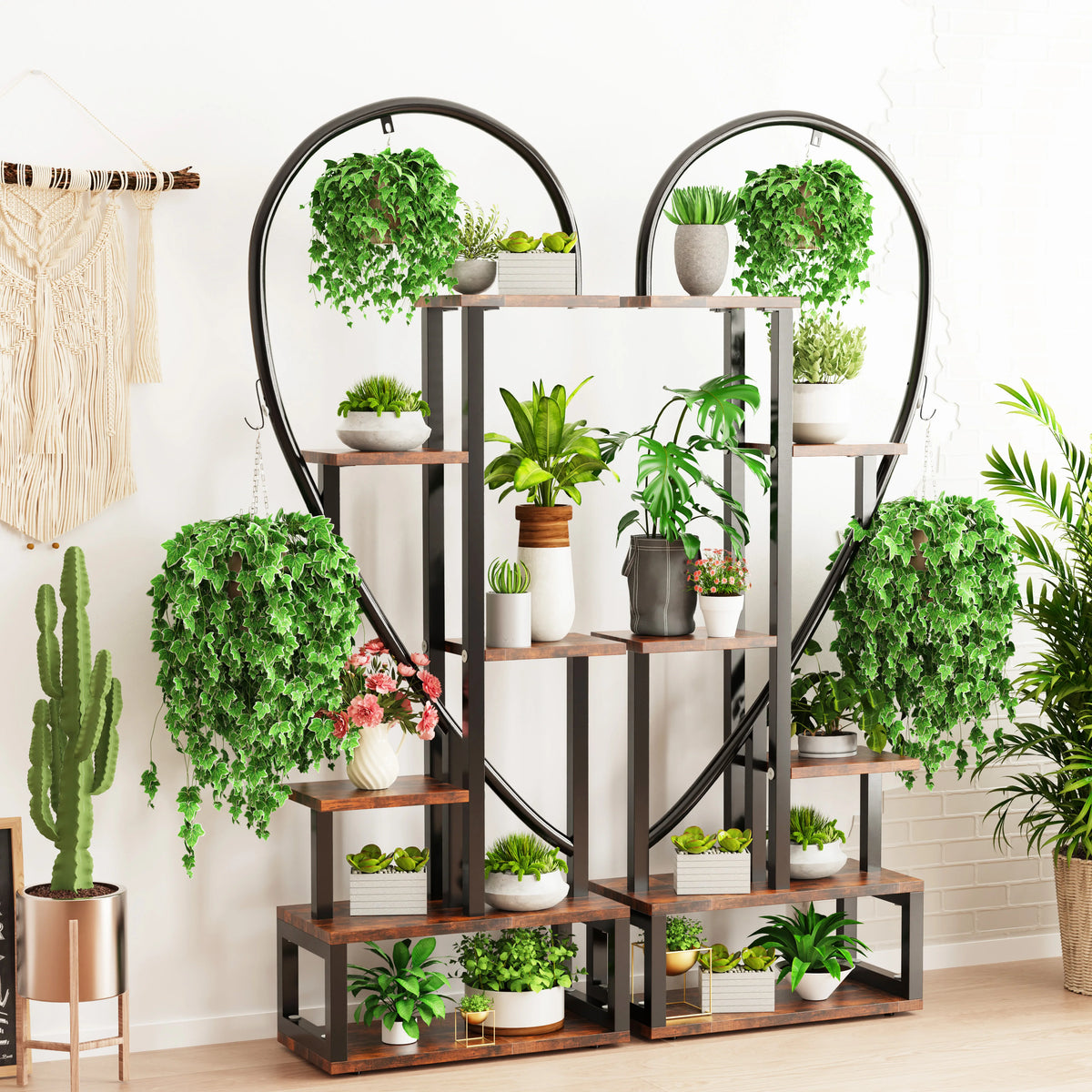 Heartfelt Elegance: 6-Tier Metal Plant Stand – Creative Half Heart Ladder Shelf for Indoor Plants