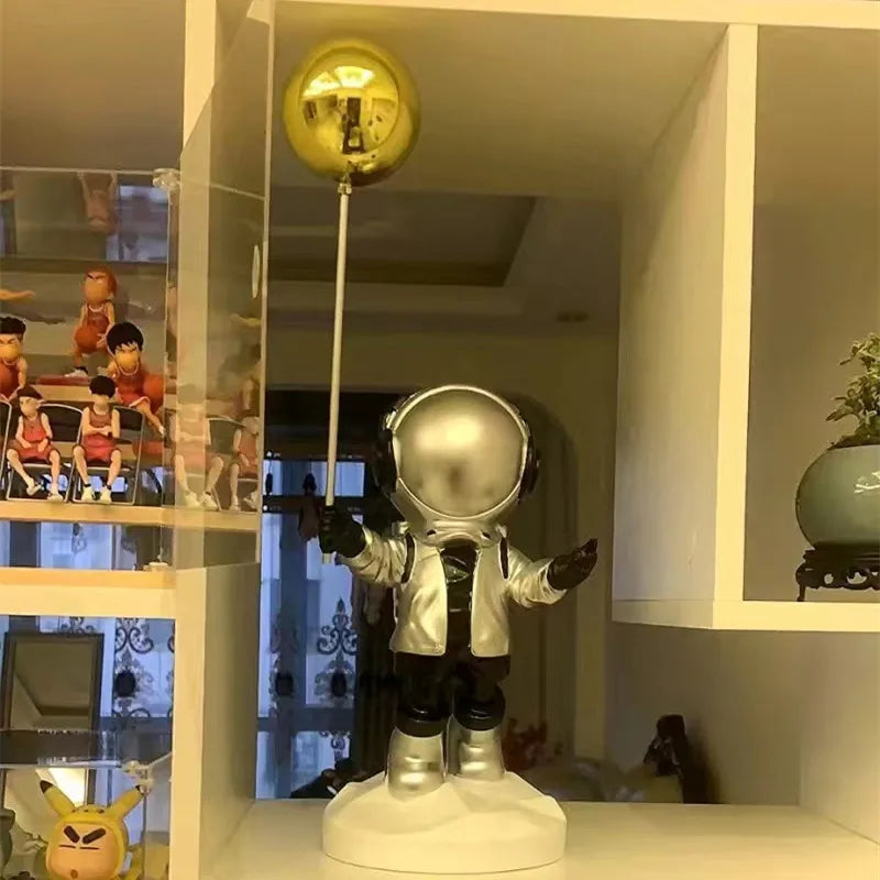 Balloon Astronaut Resin Decor for Home and Office