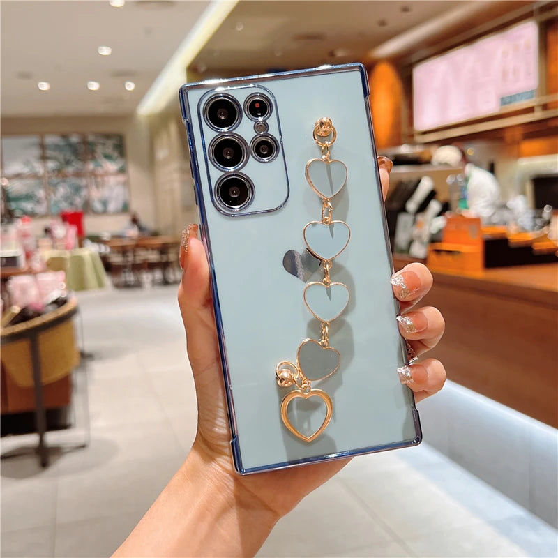 Chic Plating Silicone Love Heart Bracelet Case for Samsung Galaxy S24, S23, S22, S21 Ultra Plus & A Series – Soft and Stylish 5G Covers!