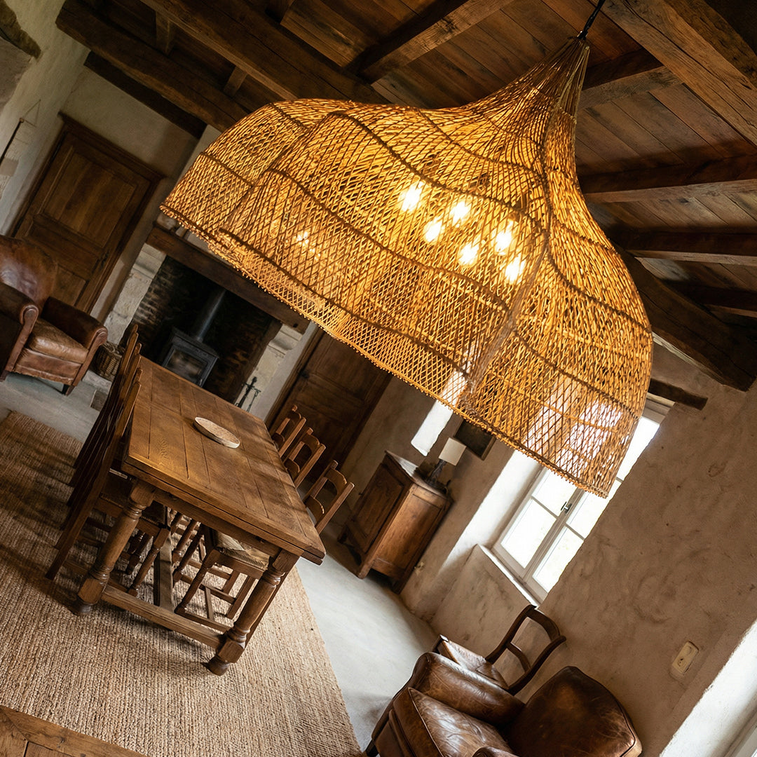 Luxury Rattan Chandelier Japanese Retro Style Pendant Lighting for Living Rooms