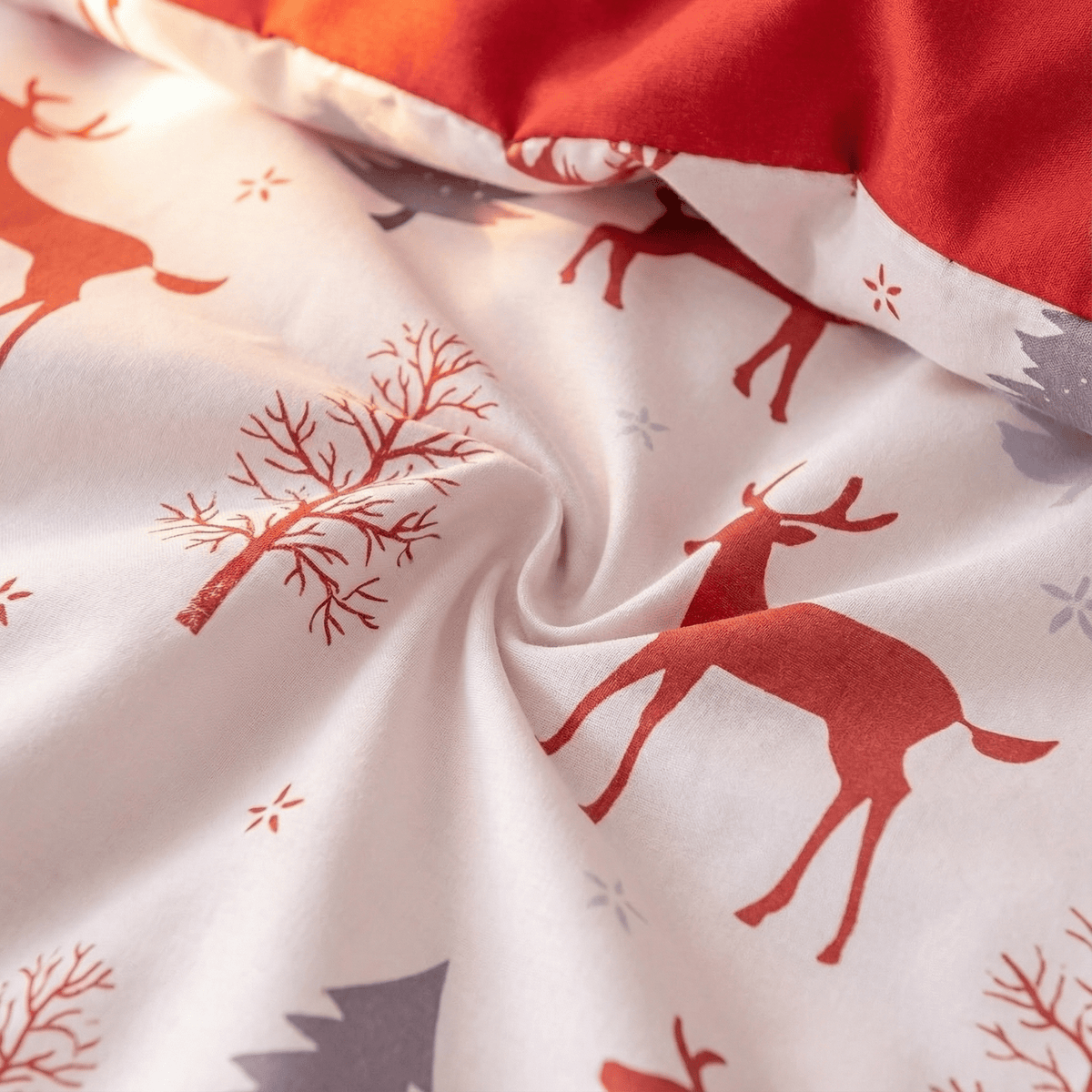 Skin Friendly Christmas Bedding Reindeer & Snowman 3PCS Duvet Cover Set